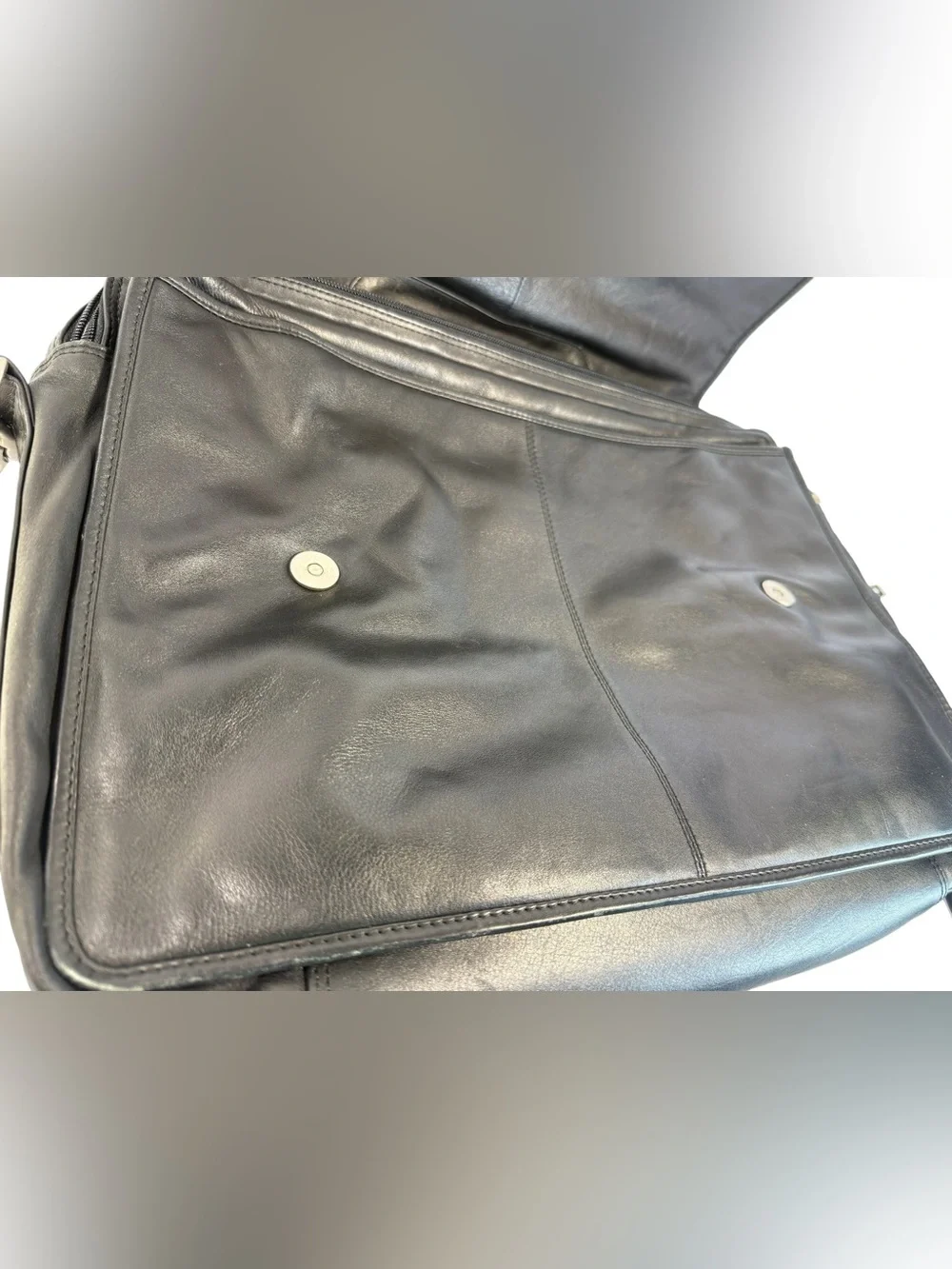 ILI Black Leather Briefcase Messenger Bag - Men